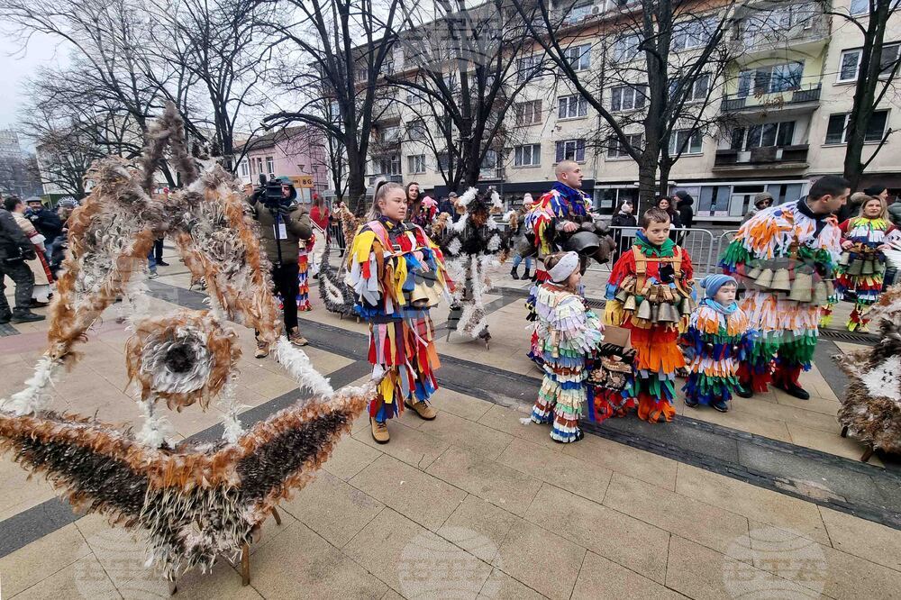 Перник - Международен фестивал на маскарадните игри „Сурва“