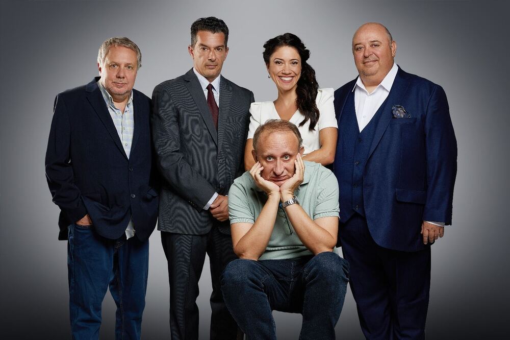 „Театро арт“ празнува първата си година с „Пеперуди в стомаха“