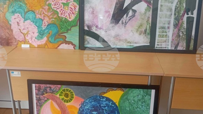 По повод Деня на Антоново в града бе открита изложбата „Пулс на една вселена“