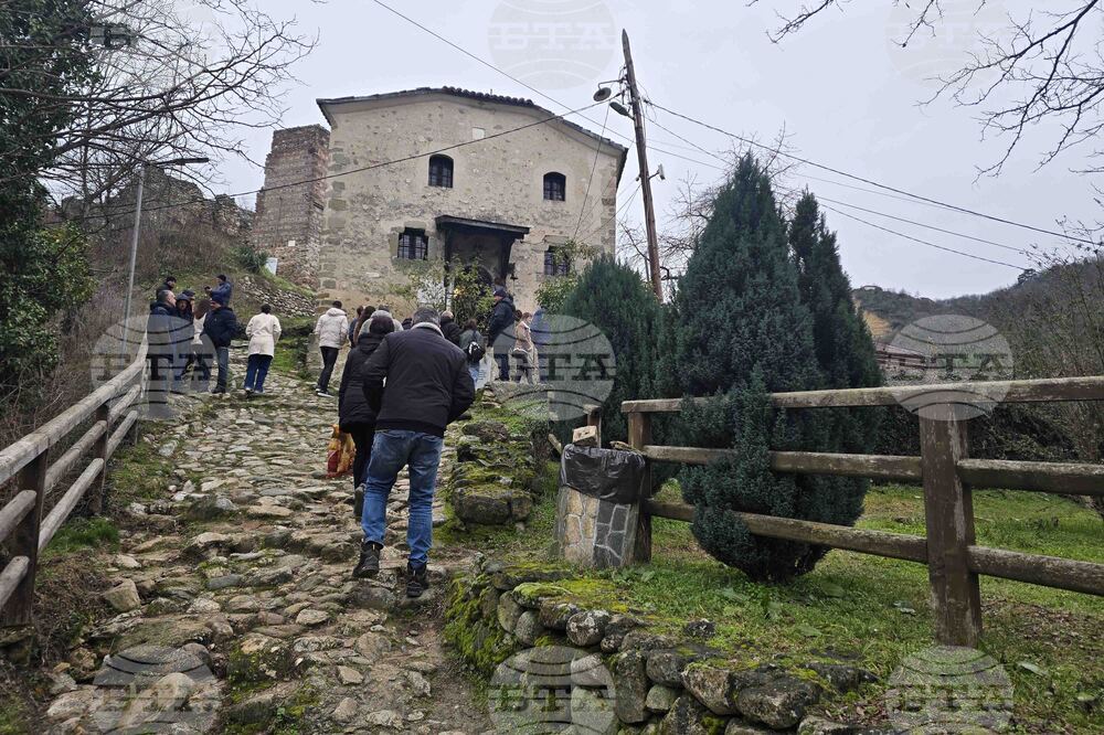 Мелник - храм „Свети Антоний Велики"