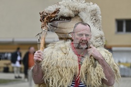 Перник - Международен фестивал на маскарадните игри „Сурва“