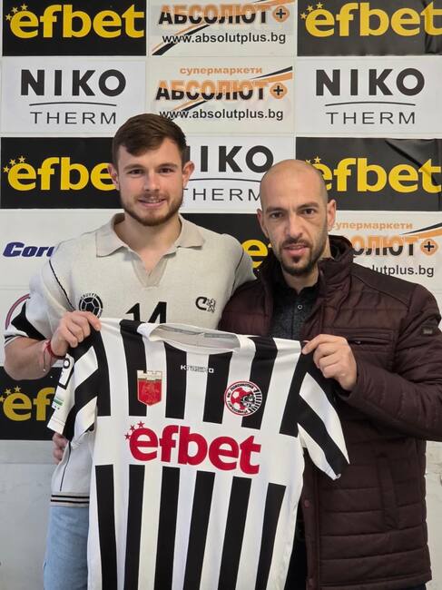 Локомотив (ГО) привлече десния защитник Дилян Георгиев от Ботев (Враца)