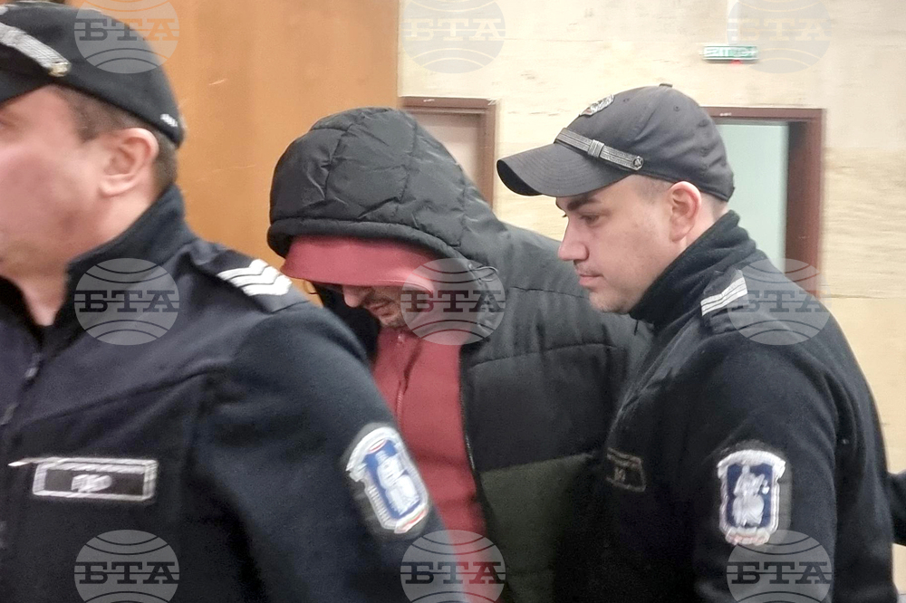 Кюстендилският съд остави в ареста мъжа, ограбил възрастна двойка в Кюстендил, след като превалутирали 50 хиляди лева в евро