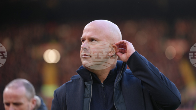 „Ние сме единственият отбор в Шампионската лига, който има само два дни между мачовете“, оплаква се Арне Слот след поражението от Борнемут