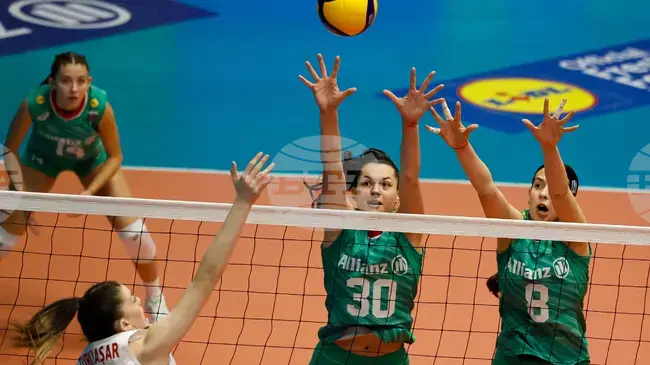 Националният тим на България по волейбол за жени до 18 години отстъпи на Турция, ще има още един шанс за класиране на Европейско първенство