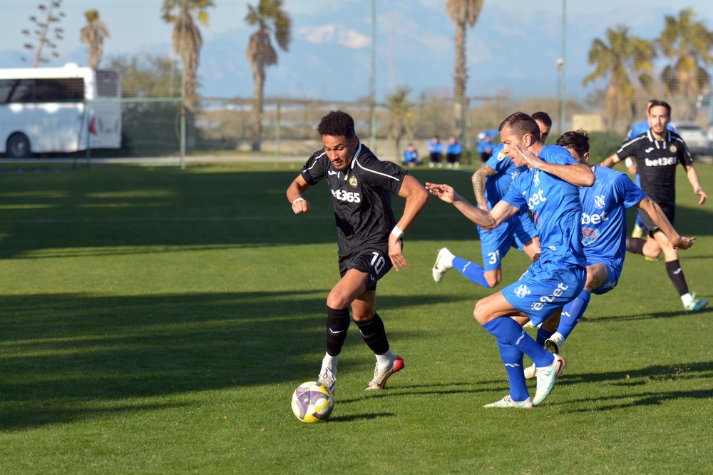 Славия (Сф) завърши при равен резултат срещу сръбския Младост (Лучани) в контролна среща, играна в Турция