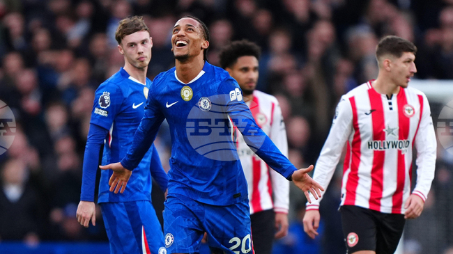 Лийдс на Илия Груев победи Фулъм, Челси се наложи над Брентфорд, Ливърпул се спъна и в Бърнли