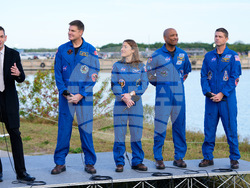 NASA Artemis Moonshot