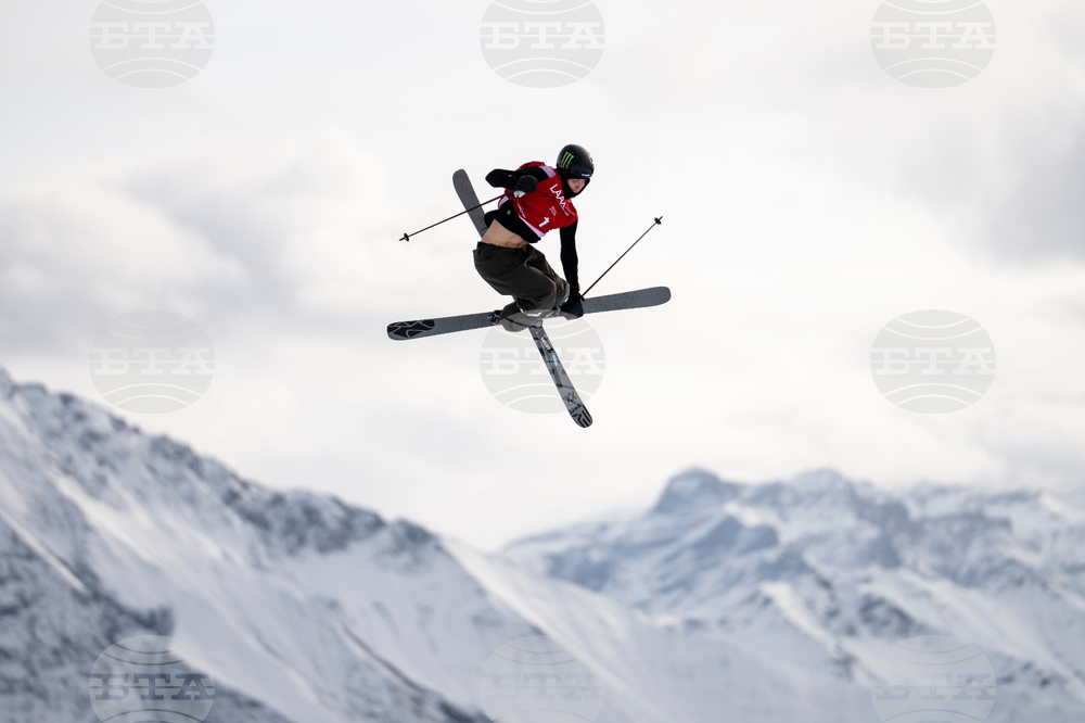 Switzerland Ski Freestyle