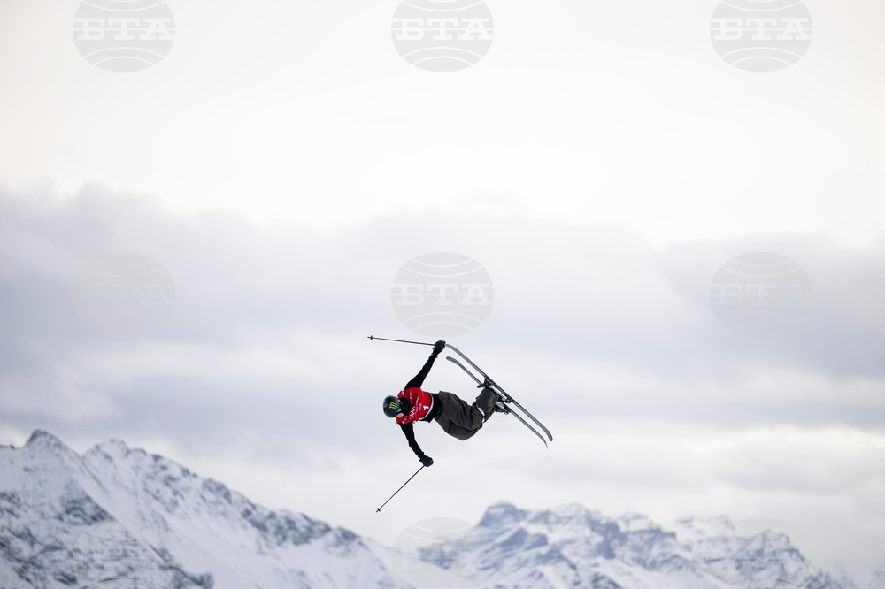 Switzerland Ski Freestyle
