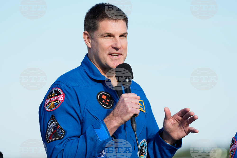 NASA Artemis Moonshot