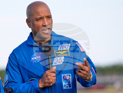 NASA Artemis Moonshot