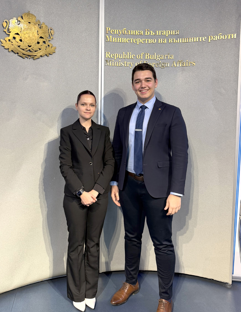 Българските младежки делегати към ООН изследват проблемите, нуждите и предизвикателствата пред младите хора чрез национална анкета