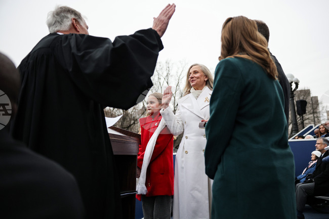 Abigail Spanberger Is Sworn In As First Female Virginia Governor