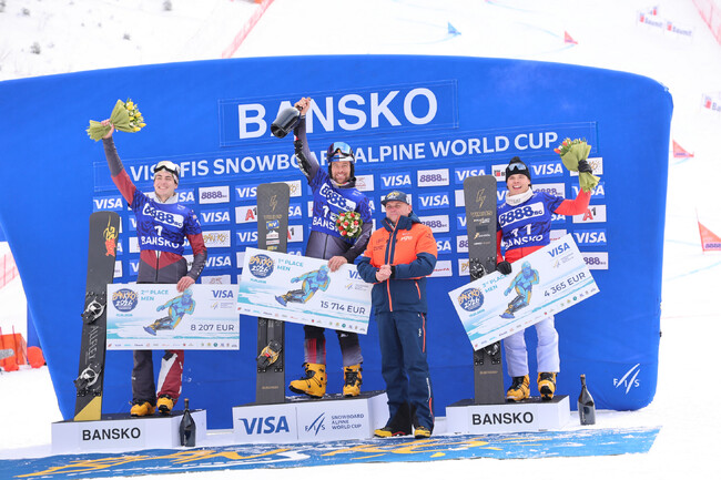 Банско – световната сцена на алпийския сноуборд