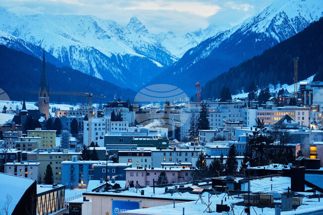 В. "Нойе Цюрхер Цайтунг": Давос отново се превръща в крепост за Световния икономически форум 