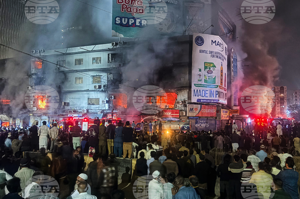 Pakistan Shopping Mall Fire