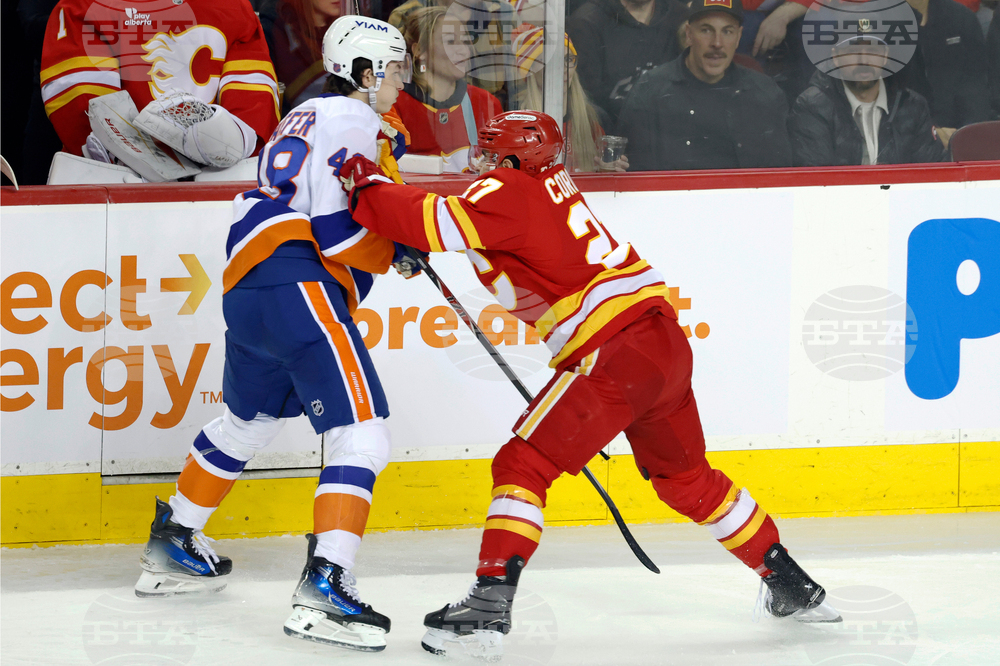 Islanders Flames Hockey