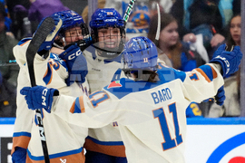 PWHL Goldeneyes Sceptres Hockey