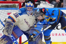 PWHL Goldeneyes Sceptres Hockey