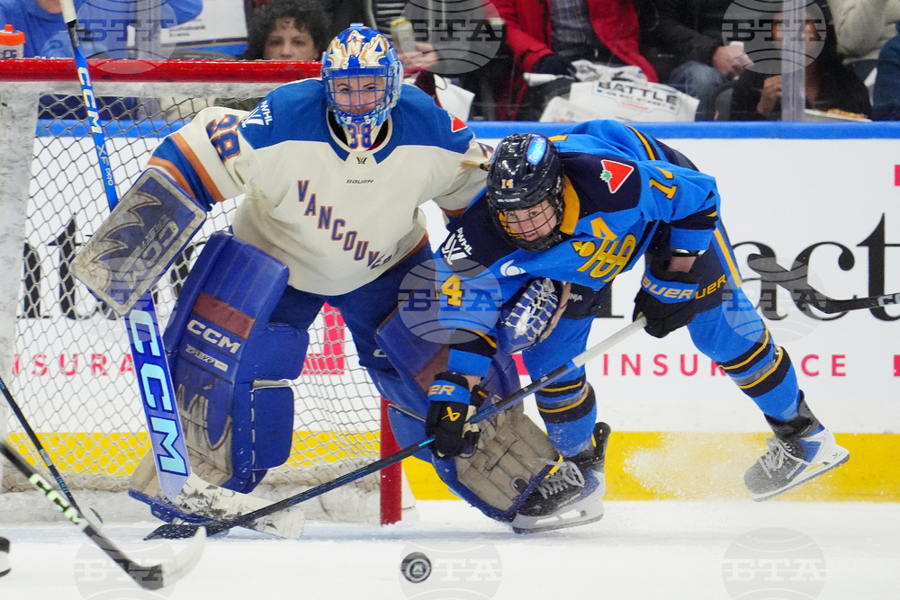 PWHL Goldeneyes Sceptres Hockey