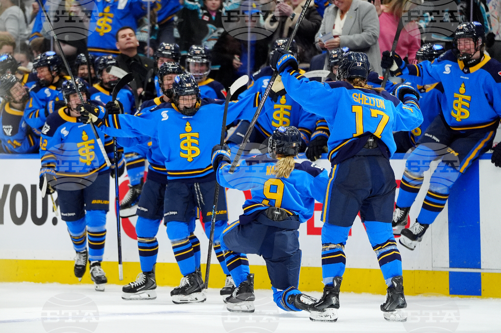 PWHL Goldeneyes Sceptres Hockey