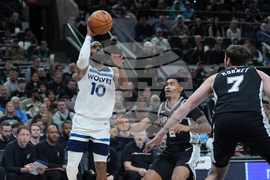 Timberwolves Spurs Basketball
