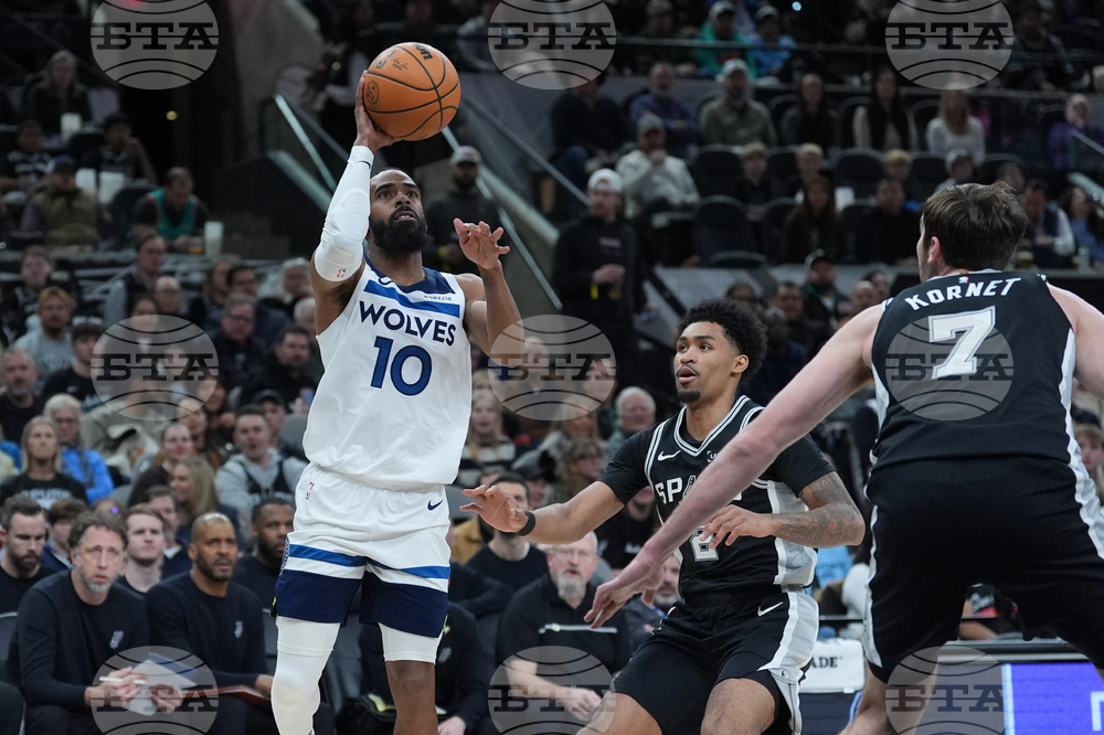 Timberwolves Spurs Basketball