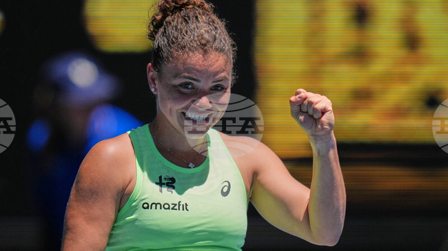 Джазмин Паолини постигна успех на старта на Откритото първенство на Австралия по тенис, Маркета Вондроушова се оттегли от турнира