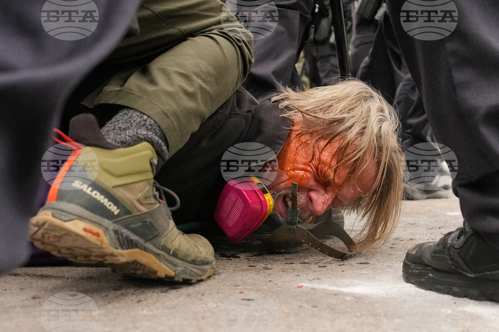 ADDITION APTOPIX Immigration Enforcement Minnesota