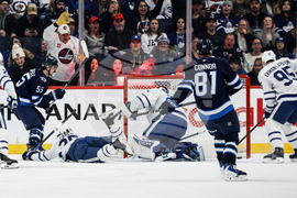 Maple Leafs Jets Hockey