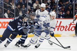 Maple Leafs Jets Hockey