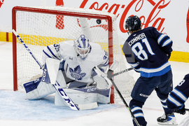 Maple Leafs Jets Hockey