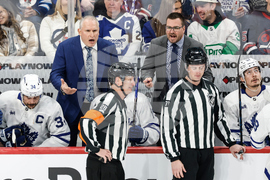 Maple Leafs Jets Hockey