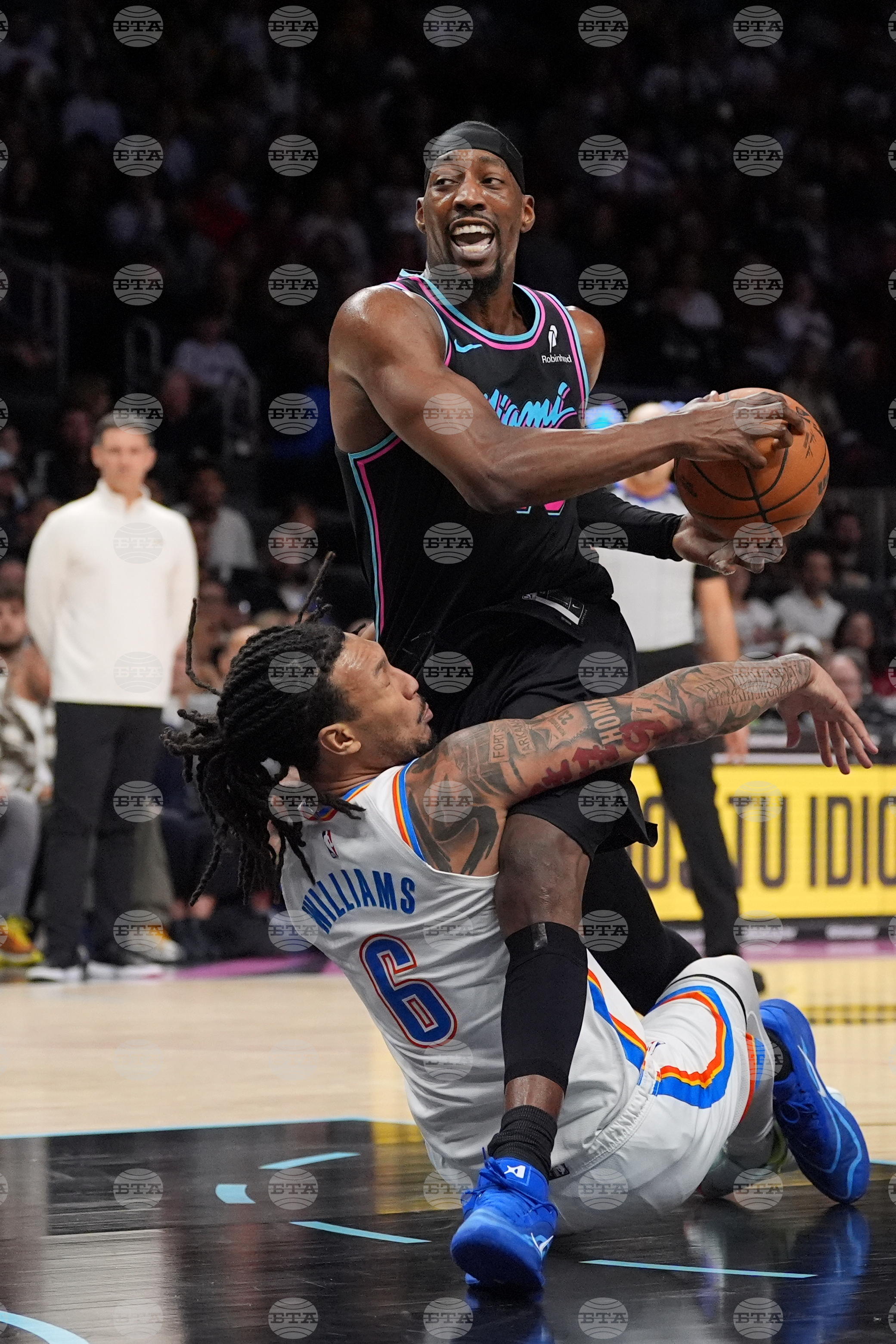 Thunder Heat Basketball