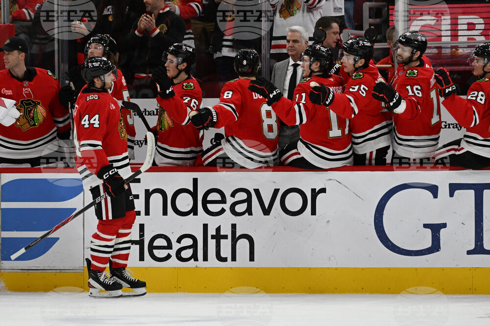 Bruins Blackhawks Hockey