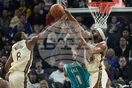 Hornets Warriors Basketball