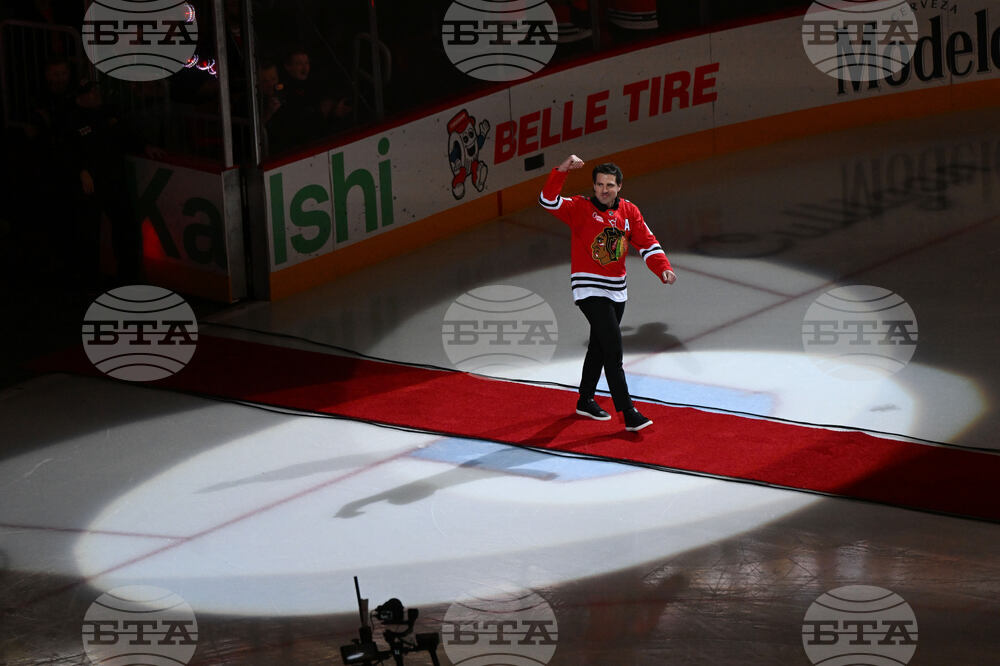 Bruins Blackhawks Hockey