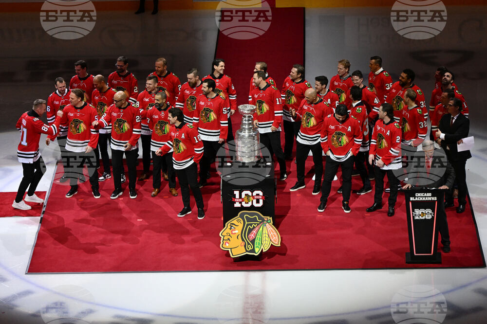 Bruins Blackhawks Hockey