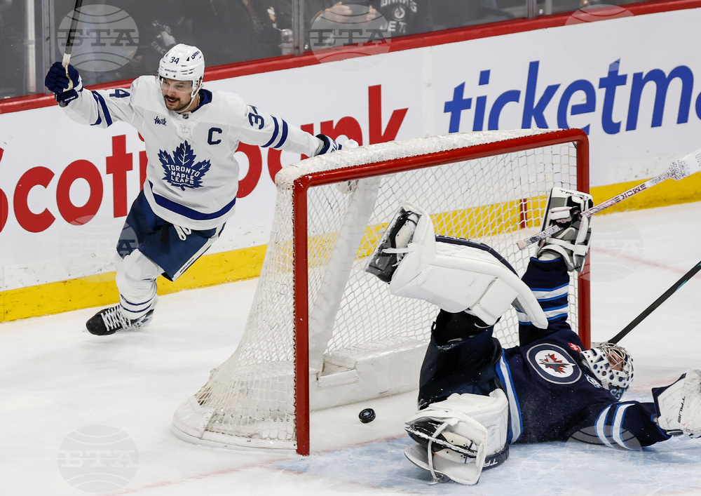 Maple Leafs Jets Hockey