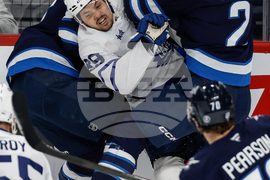 Maple Leafs Jets Hockey