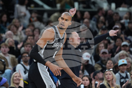 Timberwolves Spurs Basketball