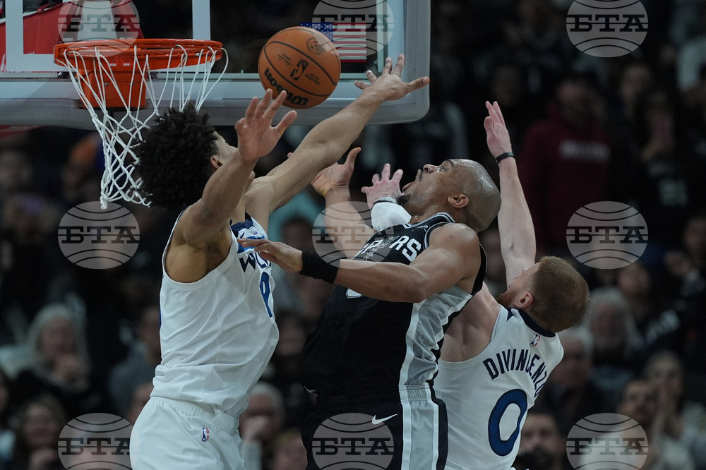 Timberwolves Spurs Basketball