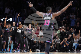 Thunder Heat Basketball