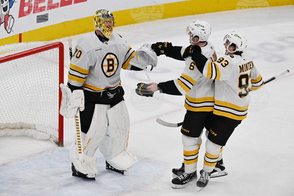 Bruins Blackhawks Hockey