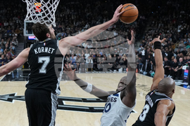 APTOPIX Timberwolves Spurs Basketball