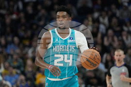 Hornets Warriors Basketball