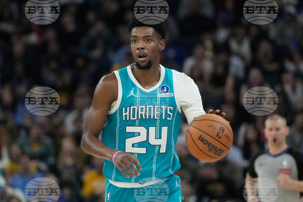 Hornets Warriors Basketball