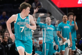 Hornets Warriors Basketball