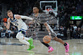 Timberwolves Spurs Basketball